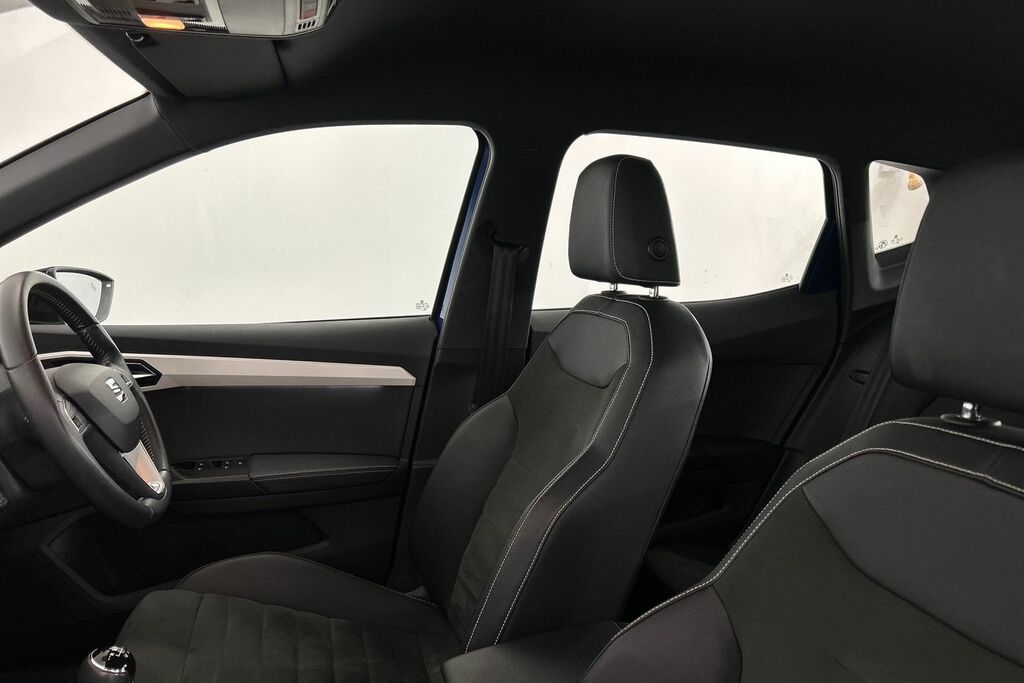 Seat Arona 1.0 Ecotsi Fr Dsg 109 Bhp Red #16