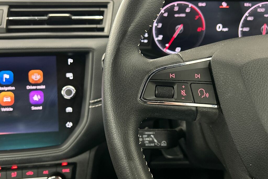 Seat Arona 1.0 Ecotsi Fr Dsg 109 Bhp Red #14