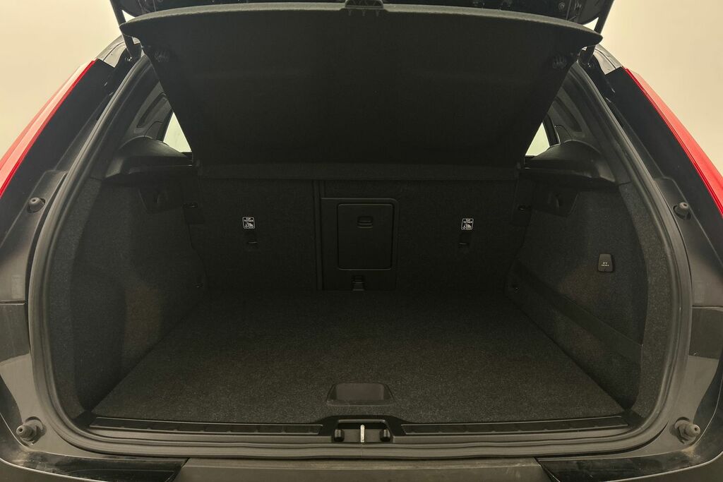 Volvo XC40 T3 R-design, Grey #8