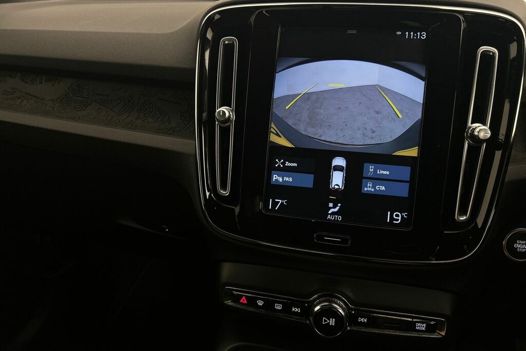 Volvo XC40 T3 R-design, Grey #16