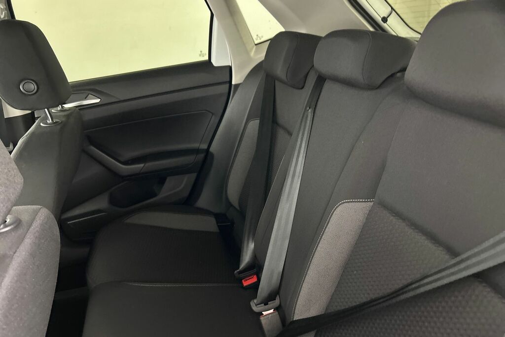 Volkswagen Polo 1L Life Grey #9