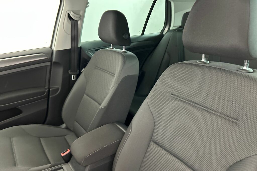 Volkswagen Golf 1.0 Etsi Life Dsg White #16