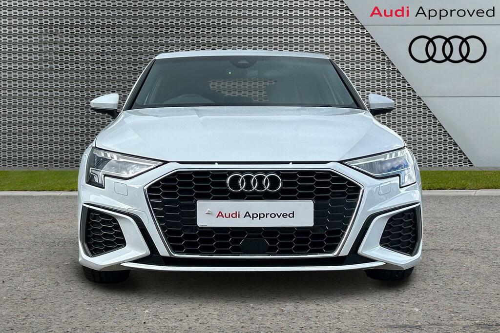 Audi A3 Hatchback 1.5 Tfsi 35 Edition 1 Sportback S Tronic Grey #8