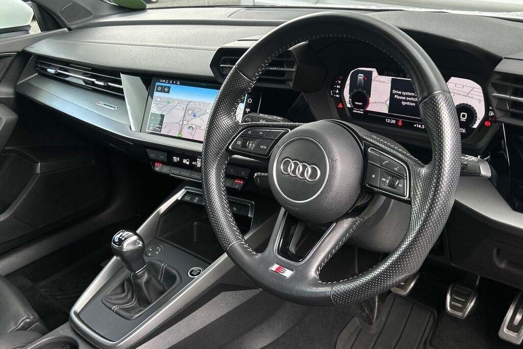 Audi A3 Hatchback 1.5 Tfsi 35 Edition 1 Sportback S Tronic Grey #6