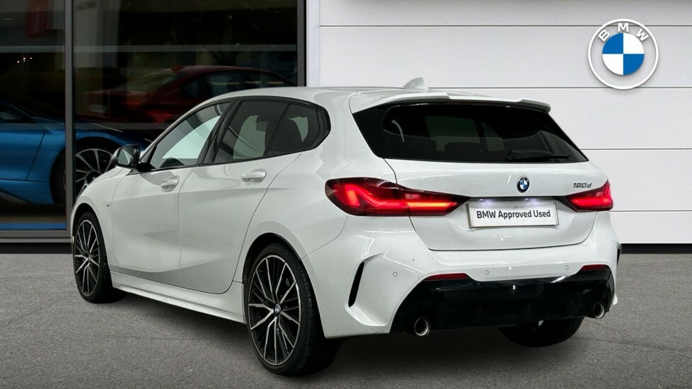 BMW 1 Series 120D M Sport YH71VLT White #2