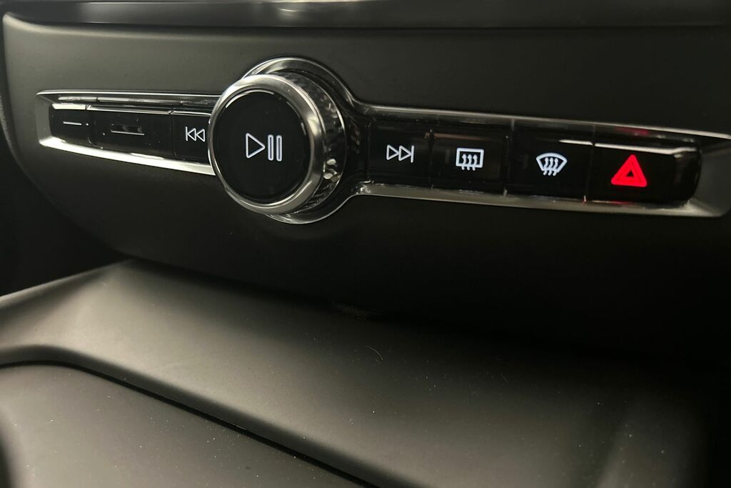 Volvo V60 2.0 B4 Mhev Plus Dct Euro 6 Ss #14