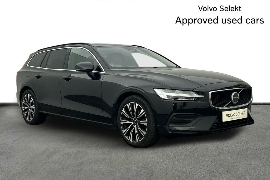 Volvo V60 Core, B3 Mild Hybrid, Black