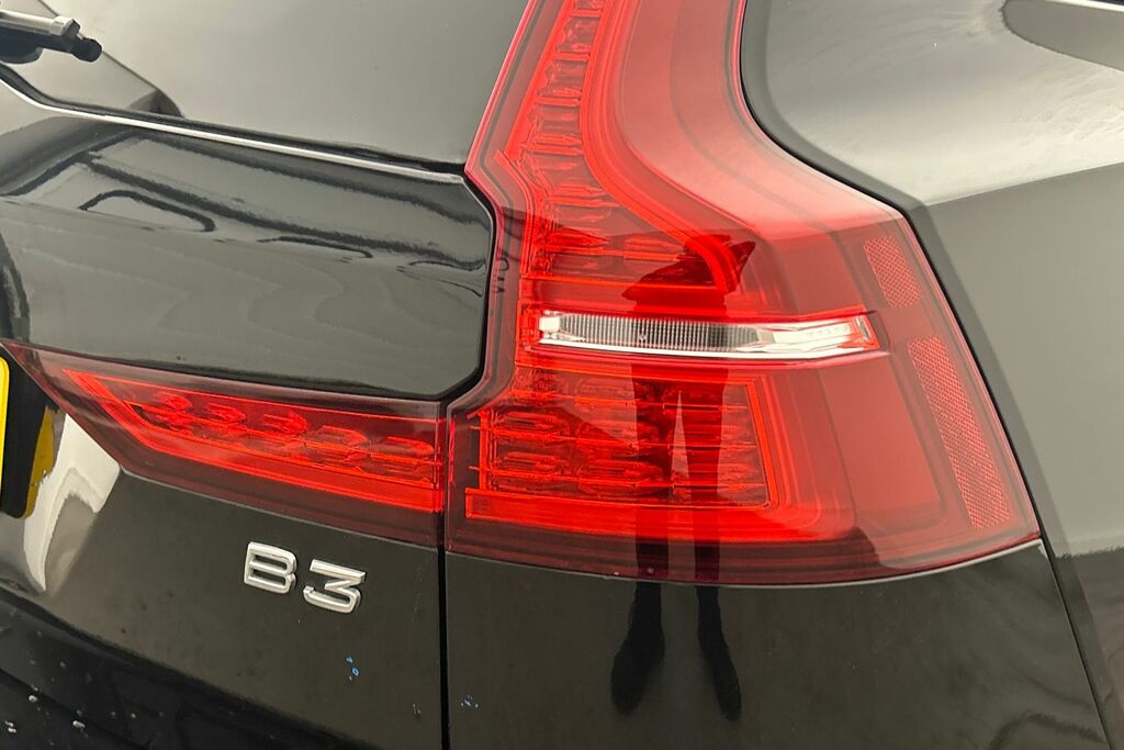 Volvo V60 2.0 B4 Mhev Plus Dct Euro 6 Ss #25
