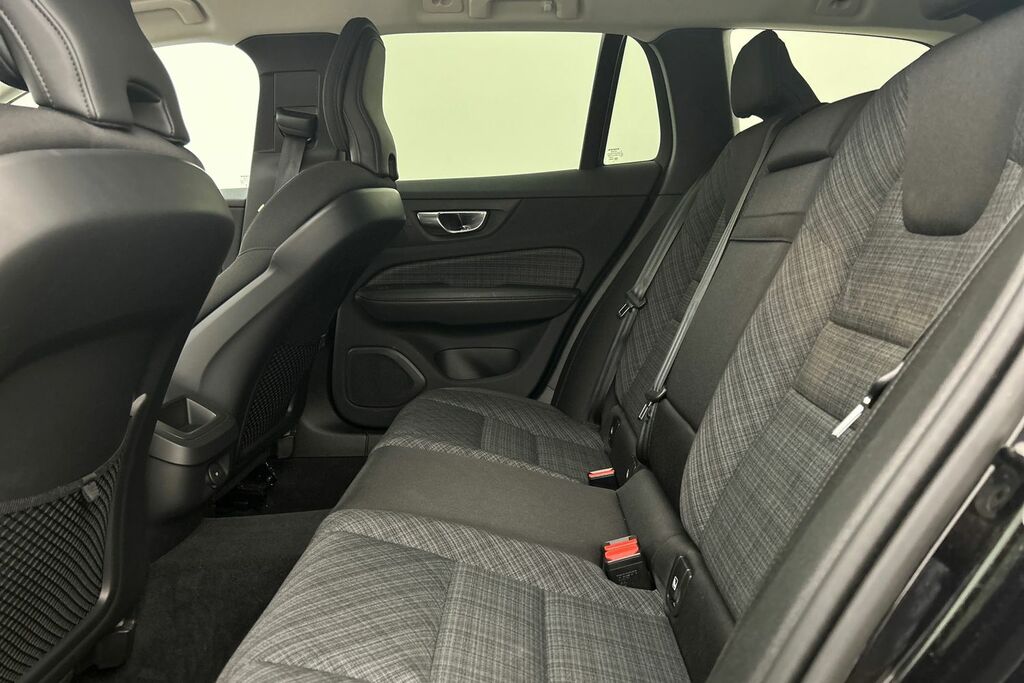 Volvo V60 2.0 B4 Mhev Plus Dct Euro 6 Ss #17