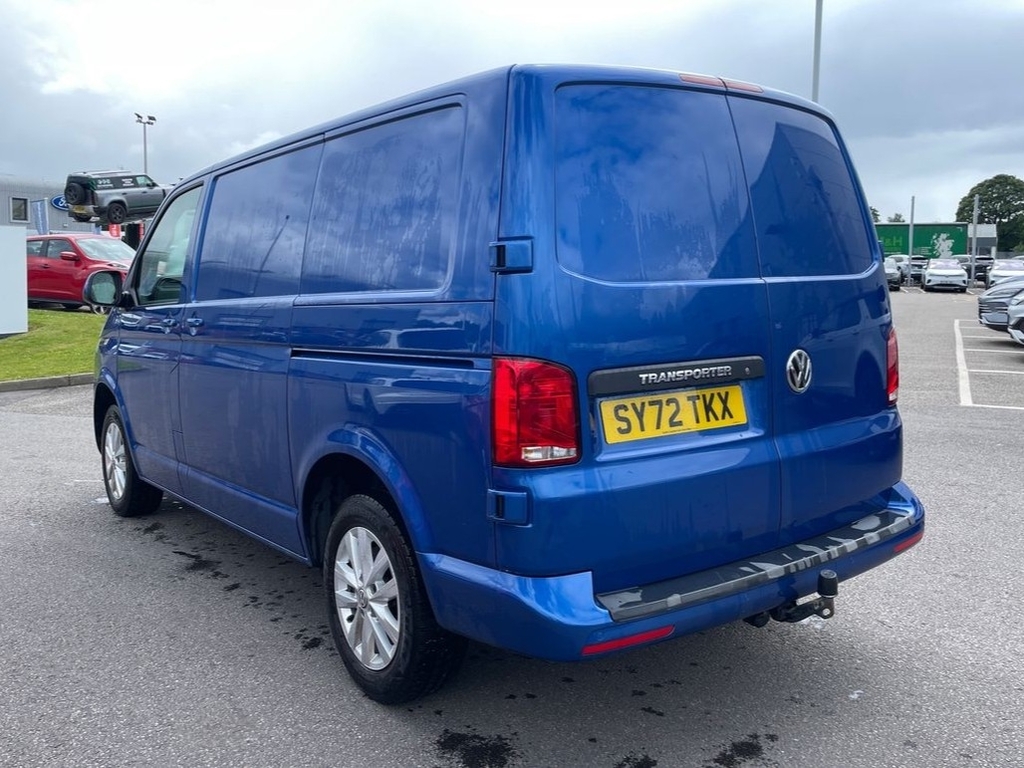 Volkswagen Transporter 2.0 Tdi 150 Highline Van Blue #3