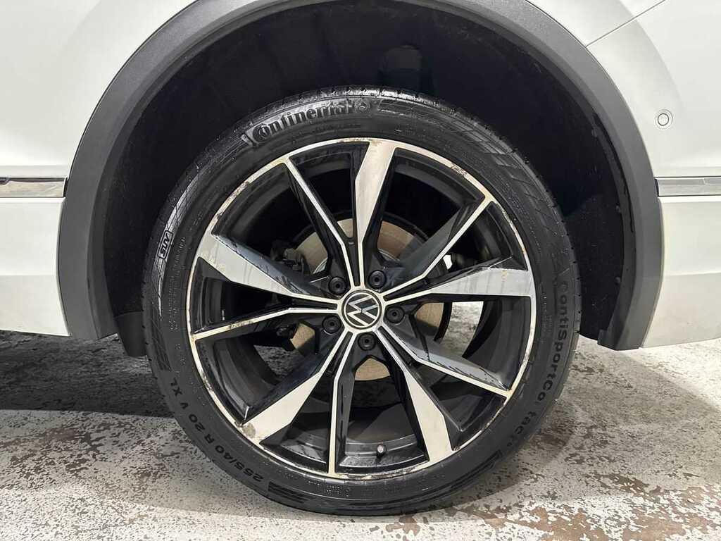Volkswagen Tiguan Allspace 2.0 Tdi R-line Dsg White #5