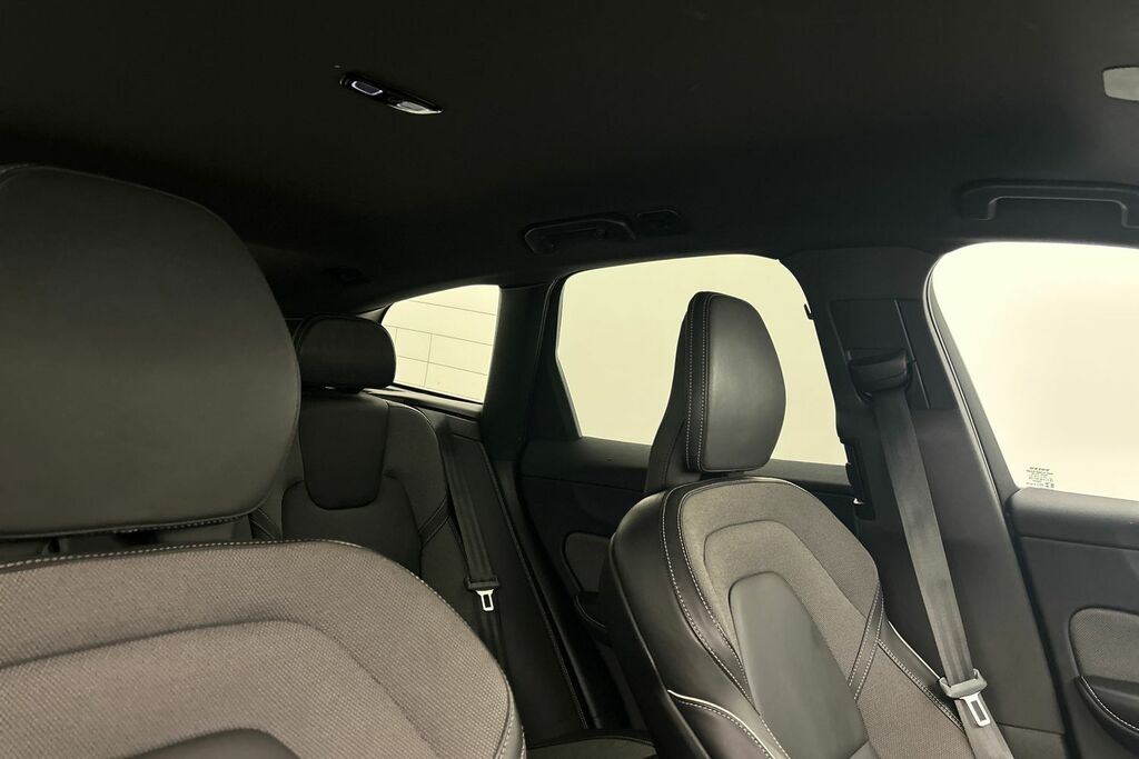 Volvo XC60 Plus Dark T6 Awd 350 Hp Grey #31