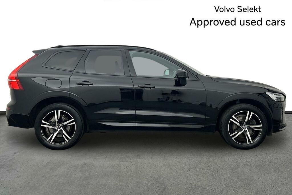 Volvo XC60 R-design, B5 Mild Hybrid Black #4