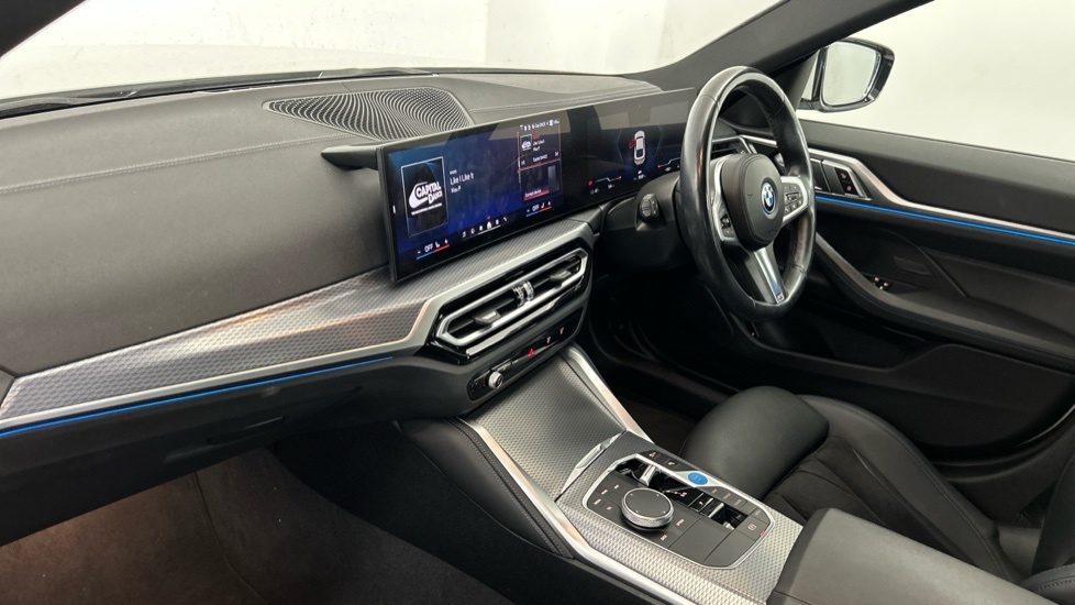 BMW i4 Edrive40 Sport 83.9Kwh 336 Bhp White #7