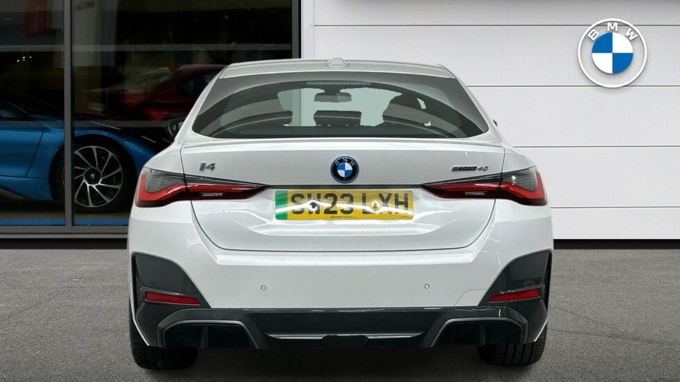 BMW i4 Edrive40 Sport 83.9Kwh 336 Bhp White #15