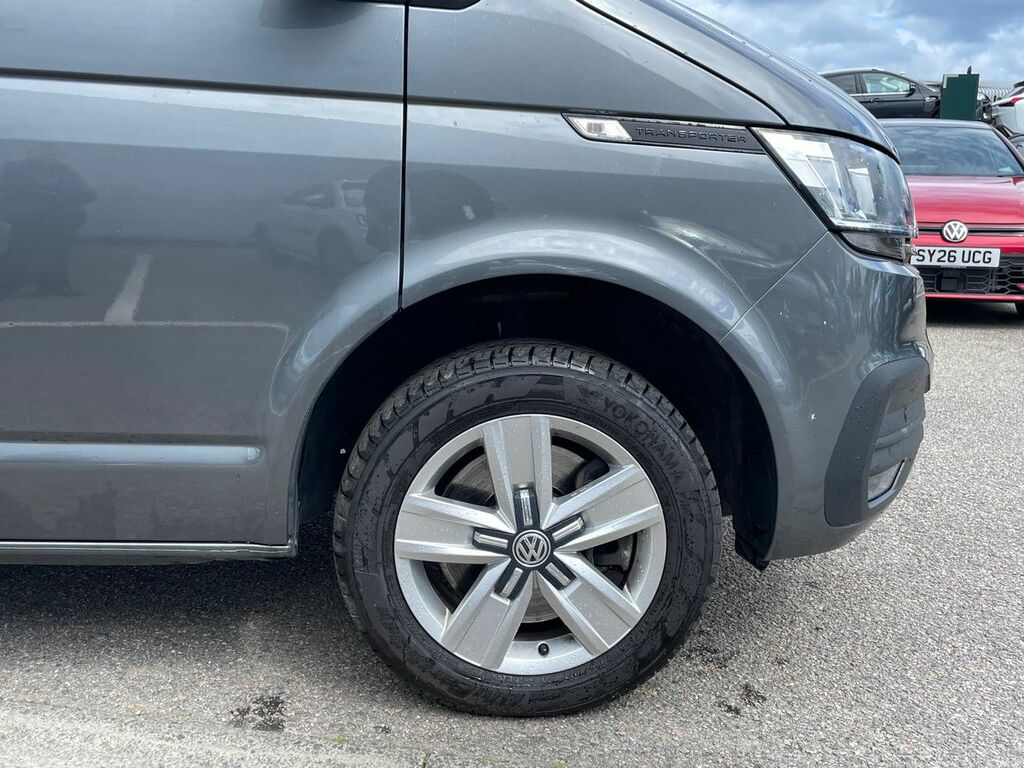 Volkswagen Transporter 2.0 Tdi 150 Highline Kombi Van Dsg Grey #5