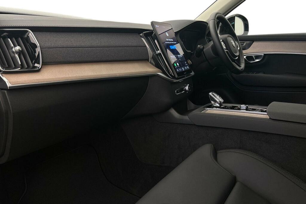 Volvo XC90 Plus, B5 Awd Mild Hybrid, Dark, 7 Seats Silver #2