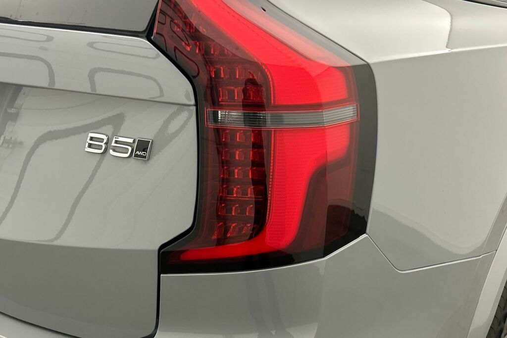 Volvo XC90 2.0 B5p Plus Dark Awd Geartronic Black #26