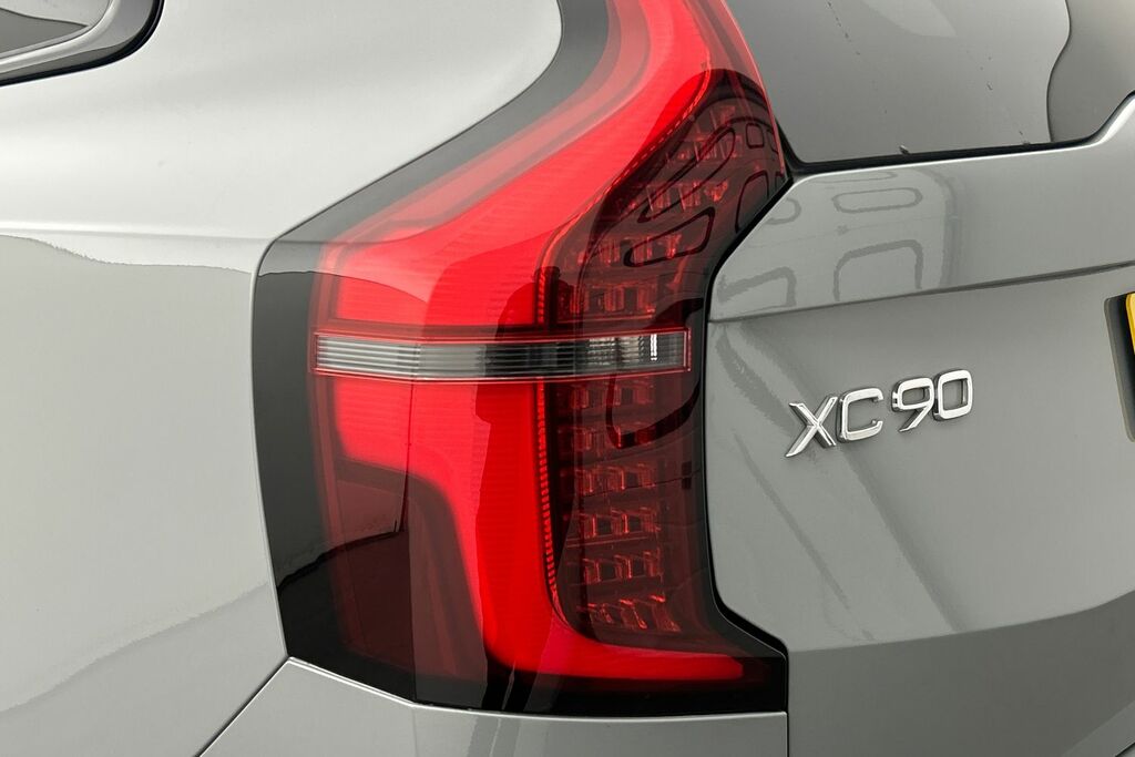 Volvo XC90 2.0 B5p Plus Dark Awd Geartronic Black #20