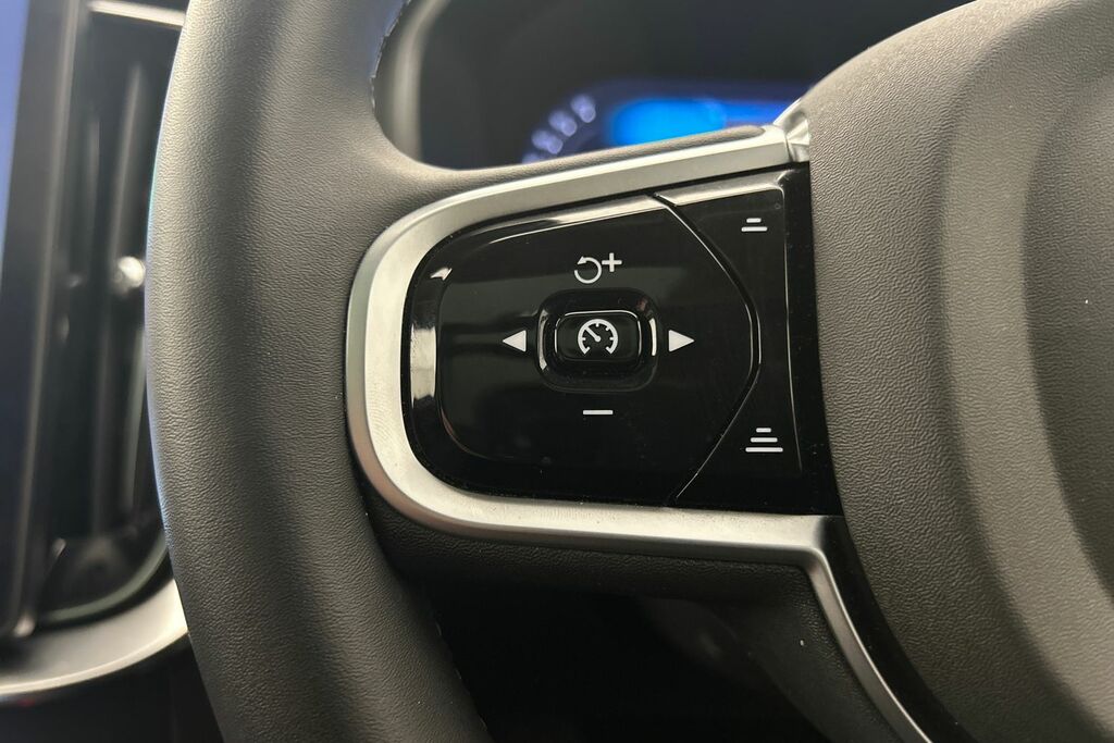 Volvo XC90 2.0 B5p Plus Dark Awd Geartronic Black #11