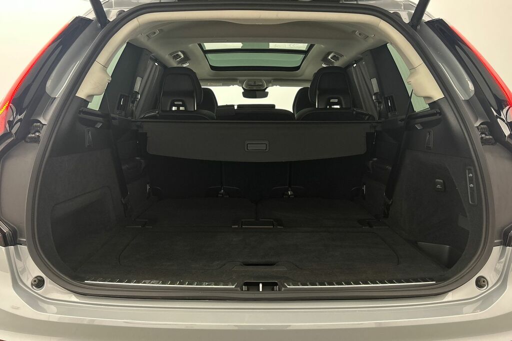Volvo XC90 2.0 B5p Plus Dark Awd Geartronic Black #8