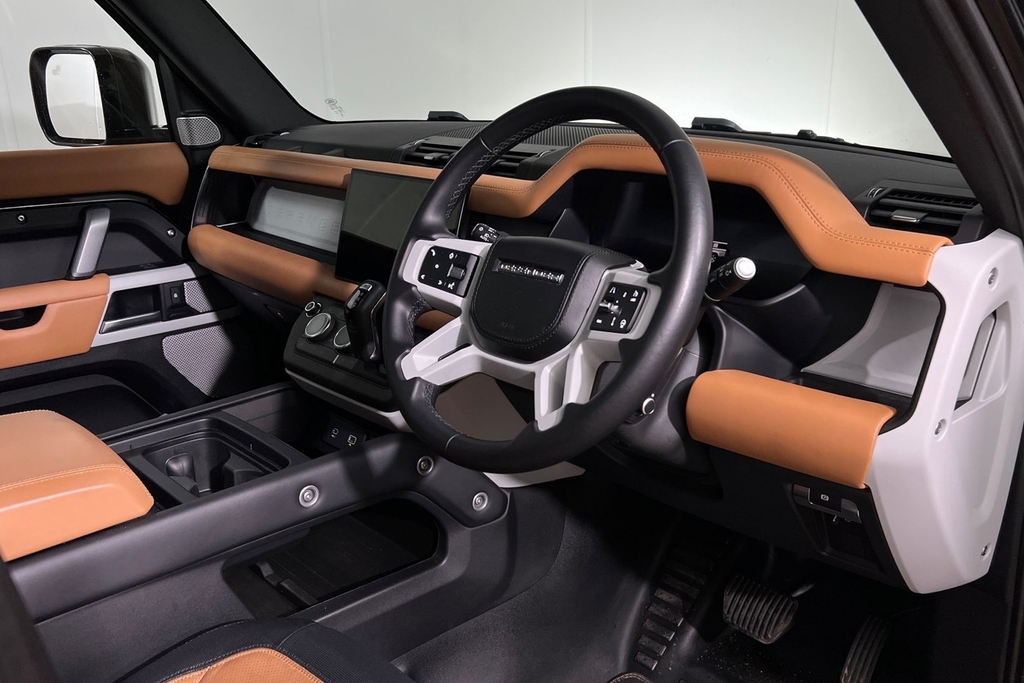Land Rover Defender 130 Defender X-dynamic Hse D Mhev A Black #28