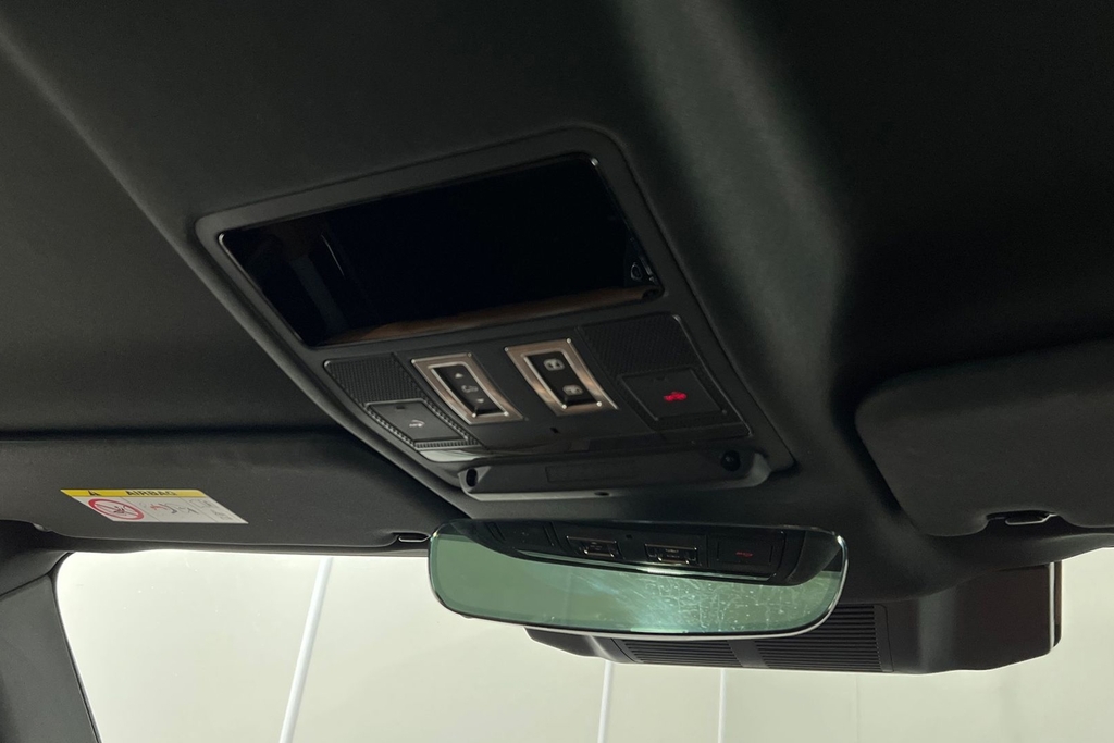 Land Rover Defender 130 Defender X-dynamic Hse D Mhev A Black #23
