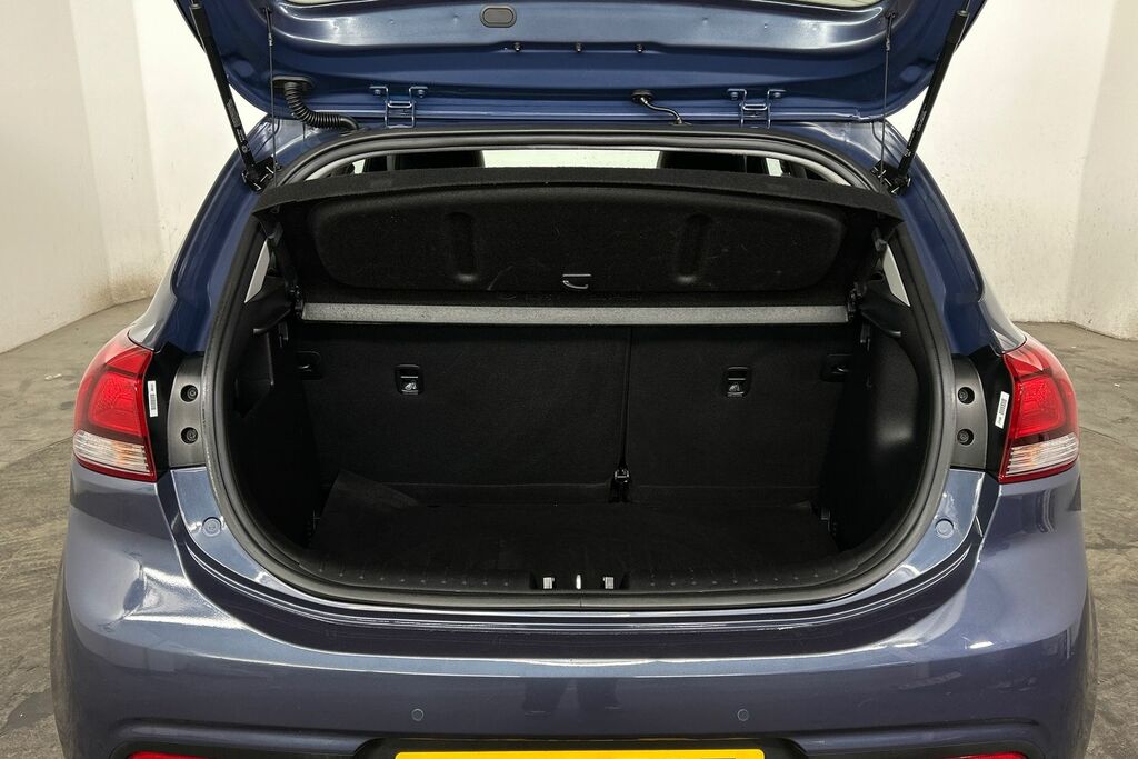 Kia RIO 1.0 T Gdi 2 Hatchback #11
