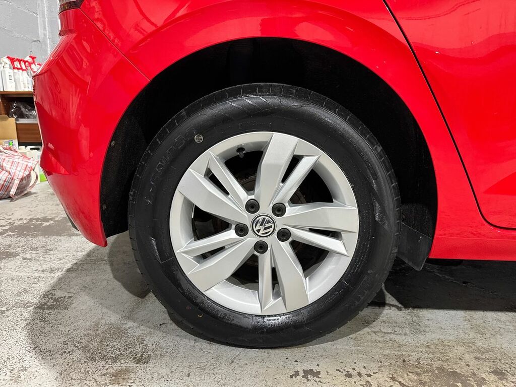 Volkswagen Polo 1.0 Se Red #5