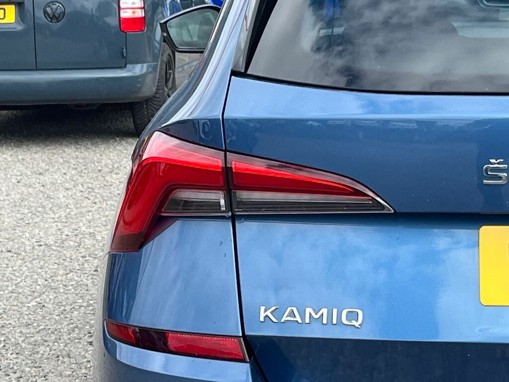 Skoda Kamiq Se Blue #19