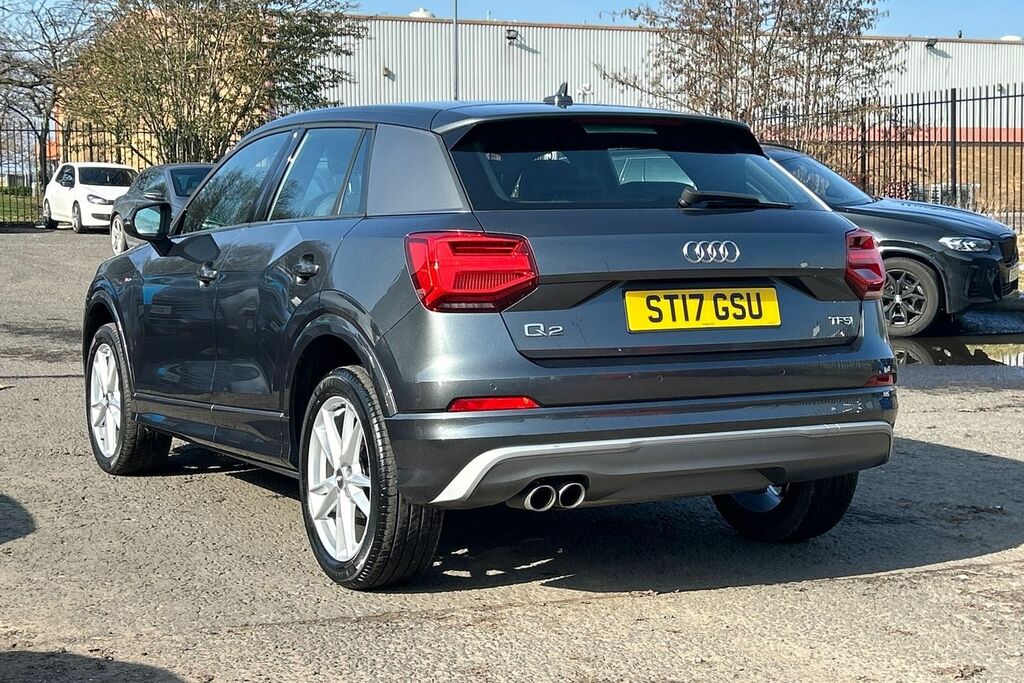 Audi Q2 S Line 1.4 Tfsi Cylinder On Demand 150 Ps 6-Speed Grey #3