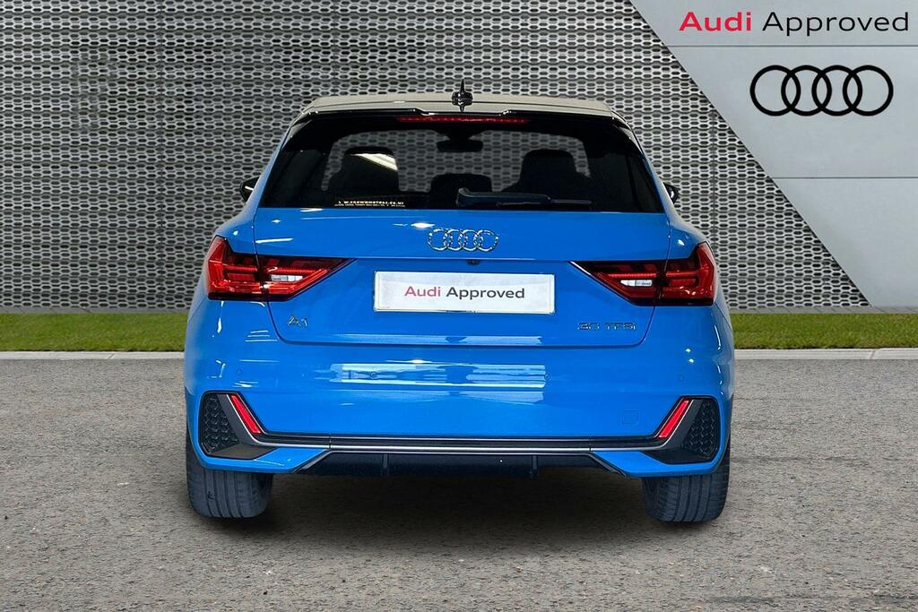 Audi A1 25 Tfsi Sport S Tronic Black #7