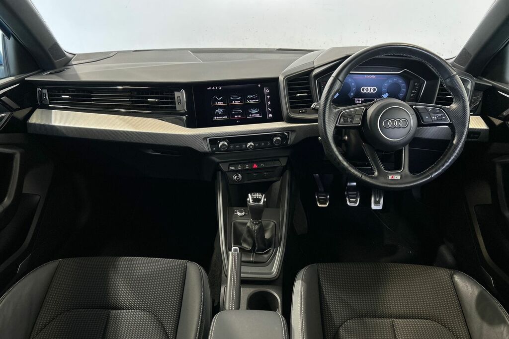 Audi A1 25 Tfsi Sport S Tronic Black #10