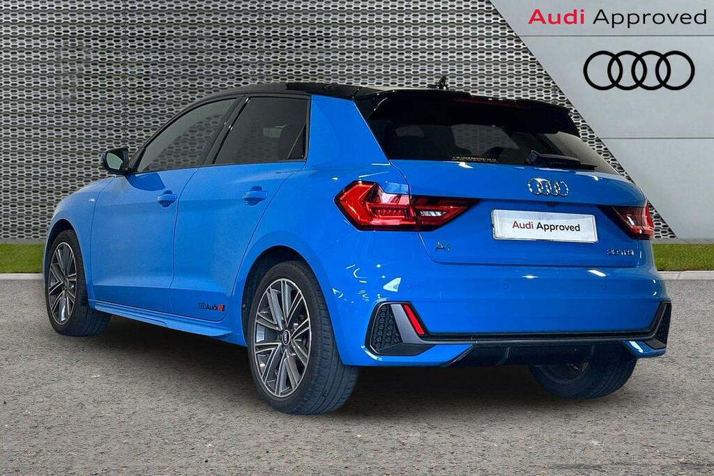 Audi A1 25 Tfsi Sport S Tronic Black #3