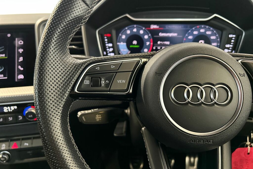 Audi A1 25 Tfsi Sport S Tronic Black #14