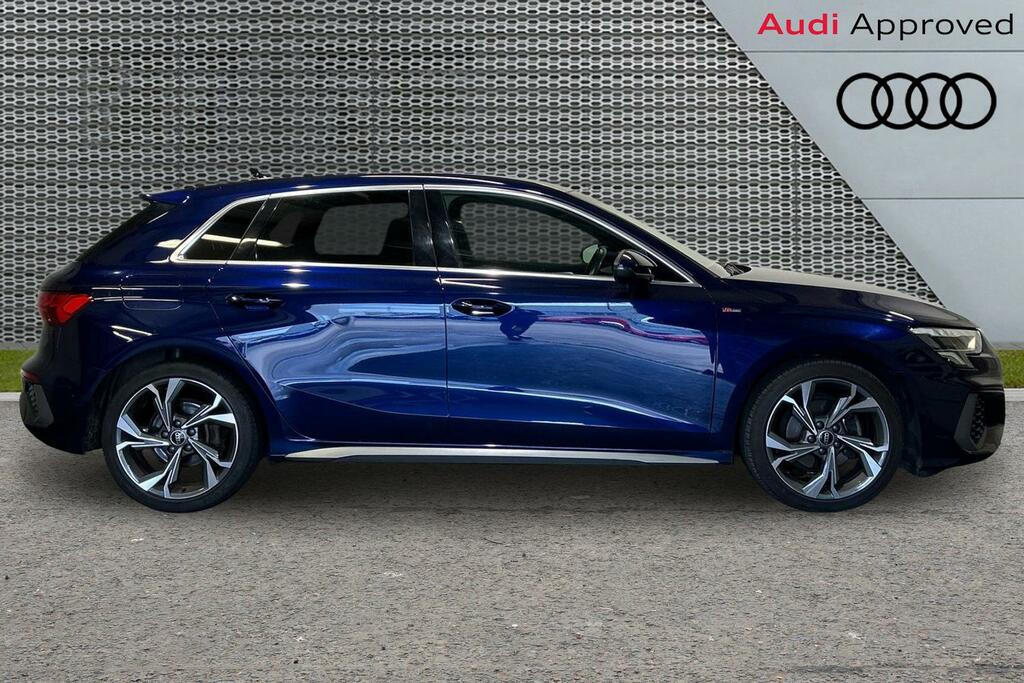 Audi A3 S Line 35 Tfsi 150 Ps S Tronic SV73XHU Blue #4