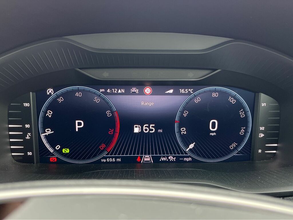 Skoda Karoq 1.5 Tsi Se Edition Blue #15