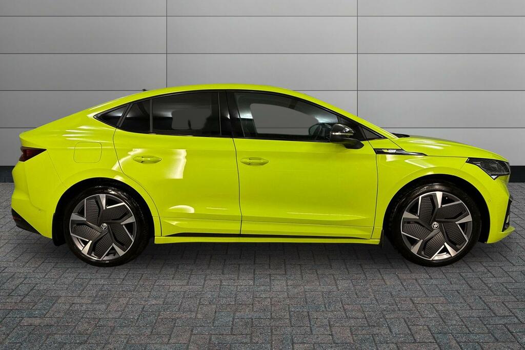 Skoda ENYAQ 220Kw Vrs 82Kwh 4X4 Green #4