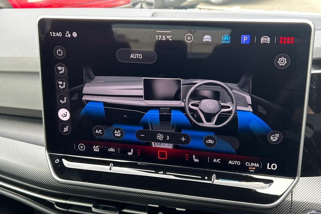 Volkswagen Golf 1.5 Tsi 204 Match Ehybrid Dsg Black #17