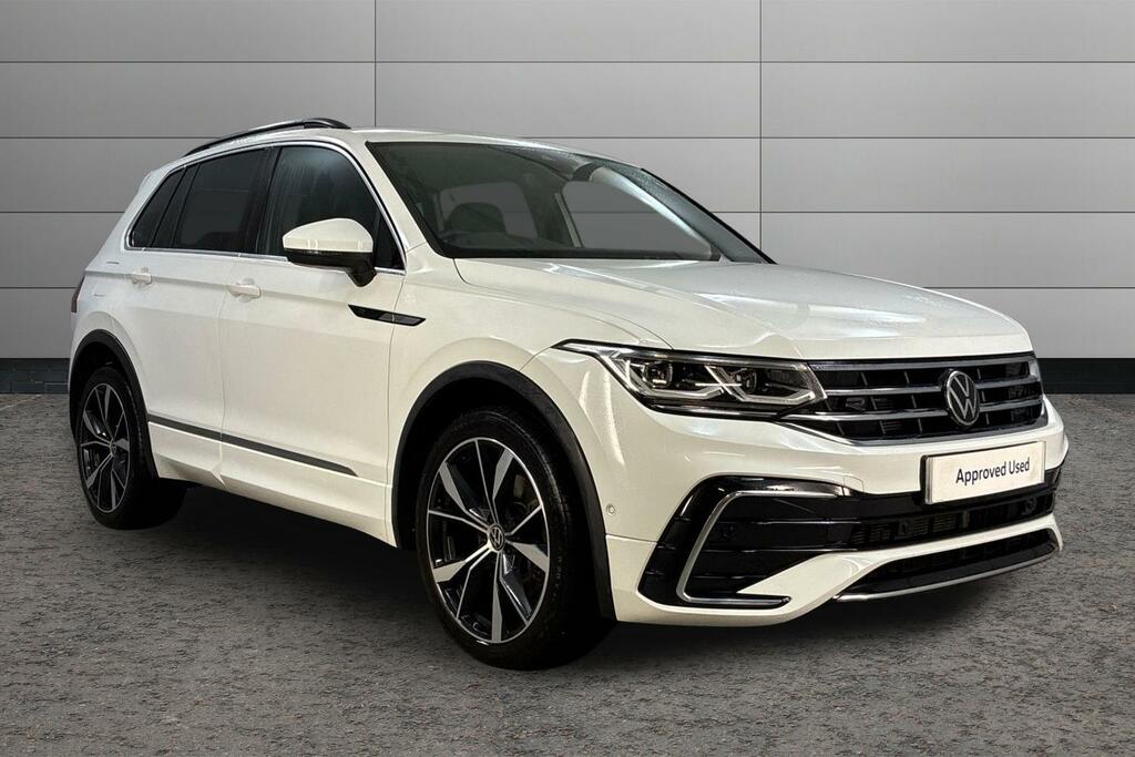 Volkswagen Tiguan 2.0 Tsi 4Motion R-line Dsg White