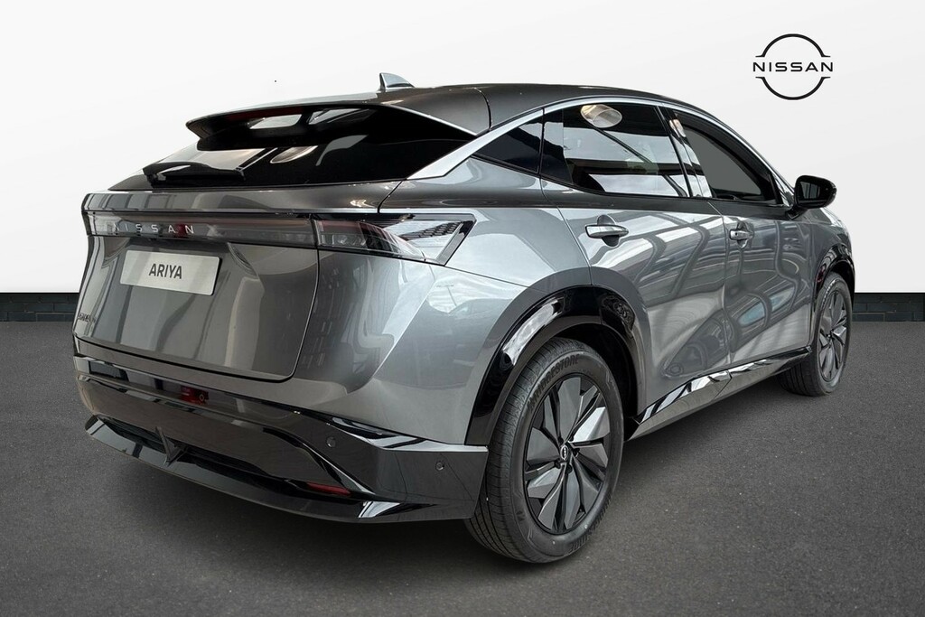 Nissan Ariya 63Kwh Evolve Suv 22Kw Charger 2  #2