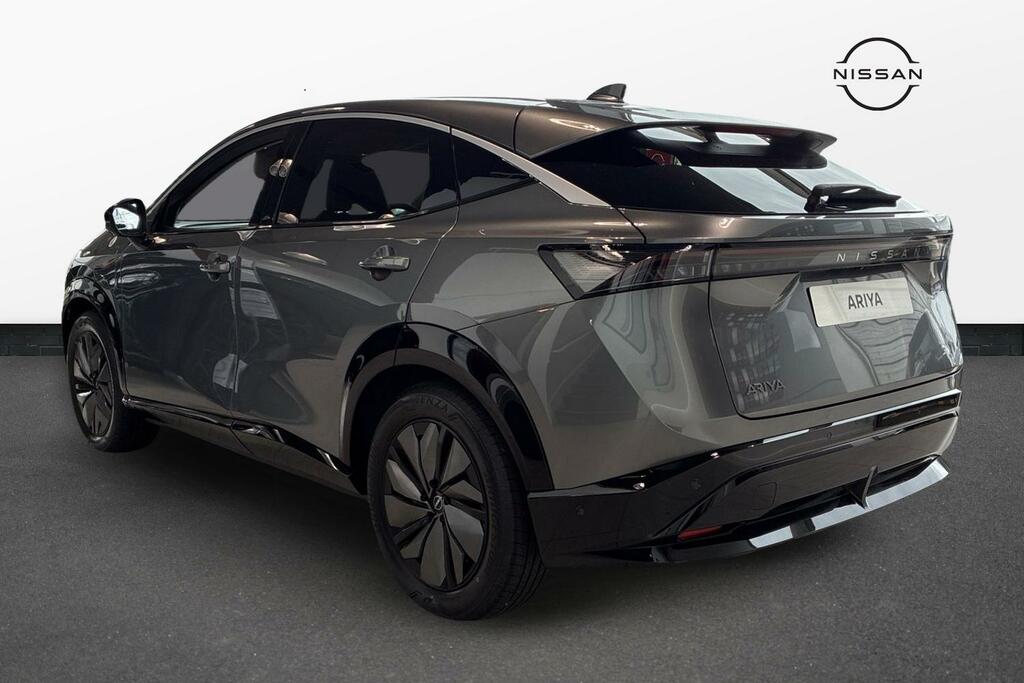 Nissan Ariya 63Kwh Evolve Suv 22Kw Charger 2  #4