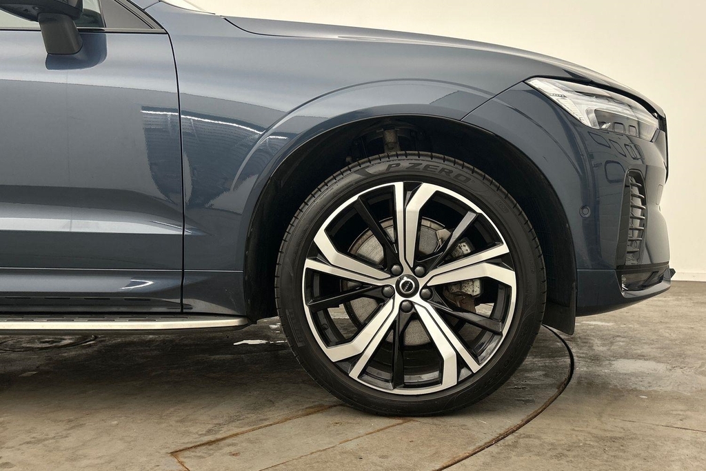 Volvo XC60 Ultimate, B5 Awd Mild Hybrid, Dark Blue #5