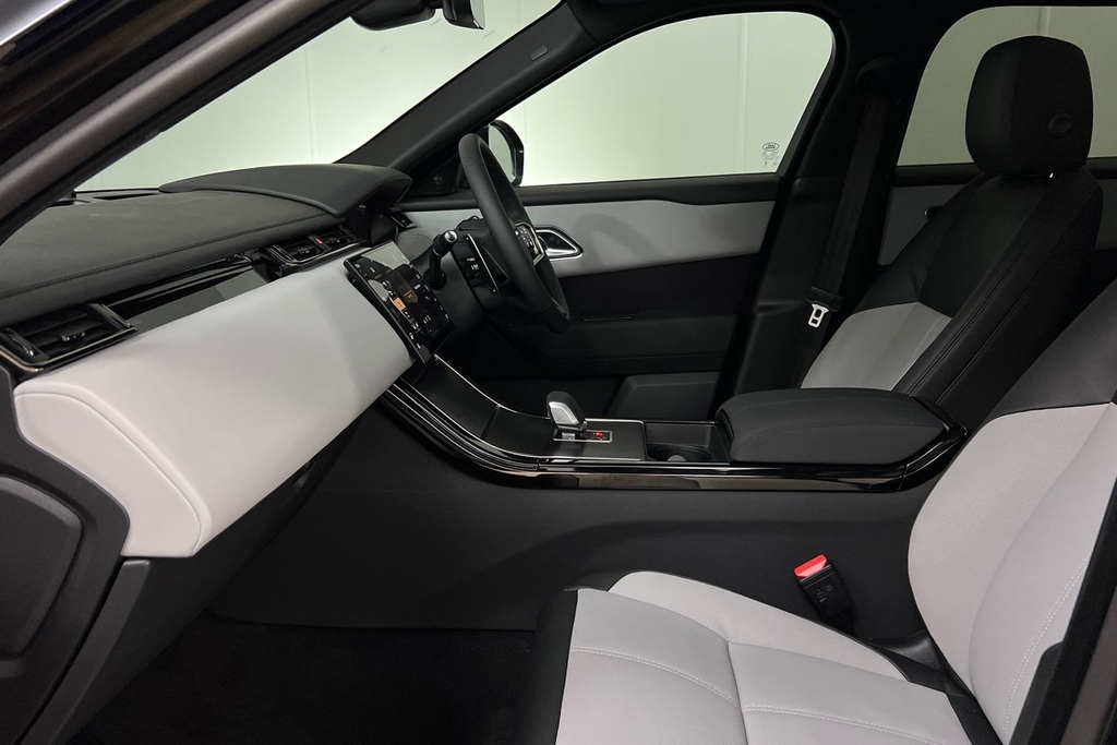 Land Rover Range Rover Velar D200 Dynamic Se  #3