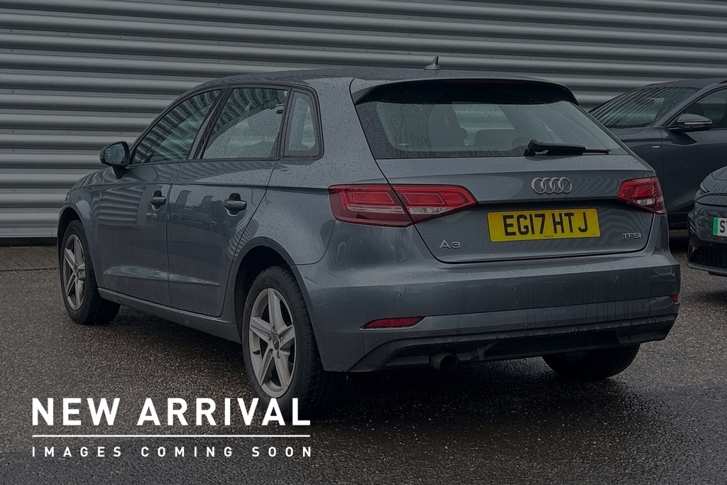 Audi A3 Se 1.0 Tfsi 116 Ps 6-Speed Grey #3