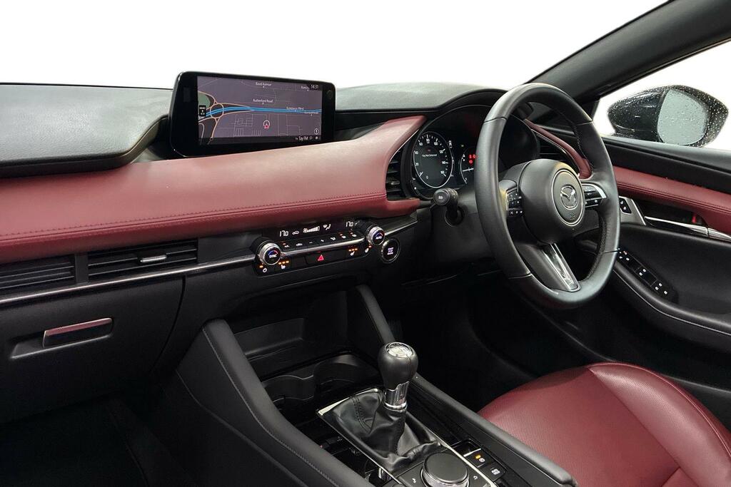 Mazda 3 2.0 E-skyactiv X Mhev 186 Takumi Black #2