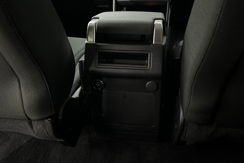 Land Rover Discovery Automatic Black #18