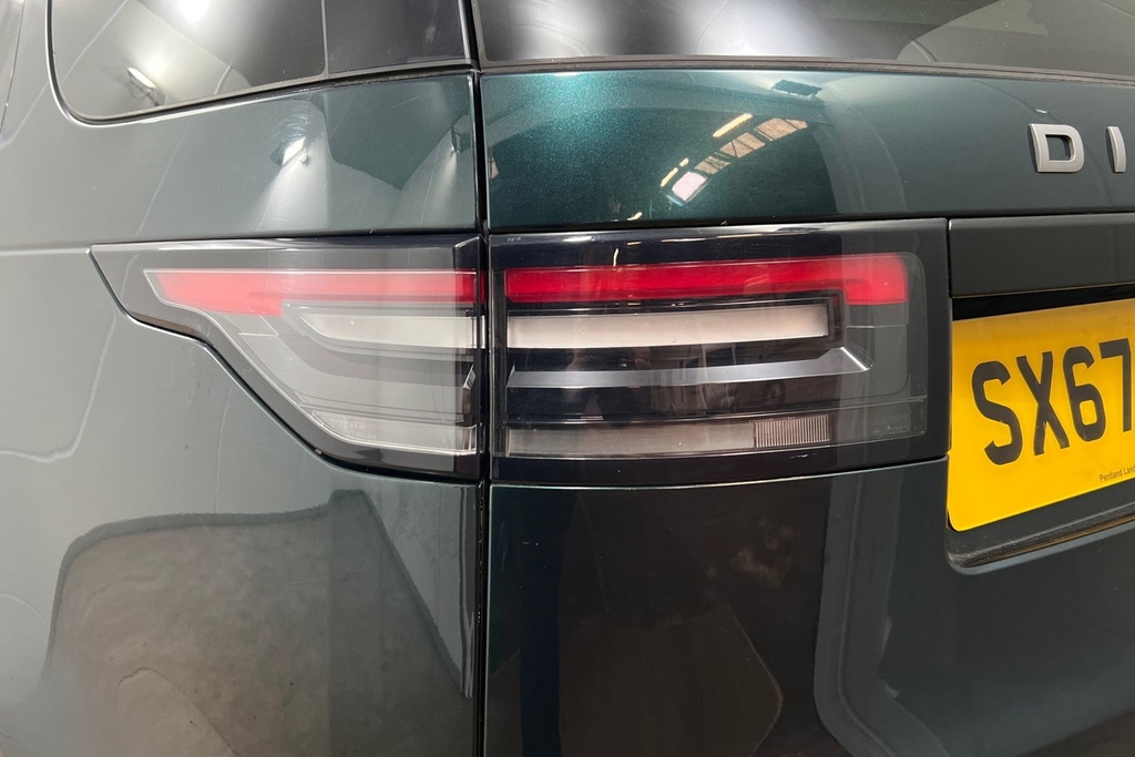 Land Rover Discovery Automatic Black #19