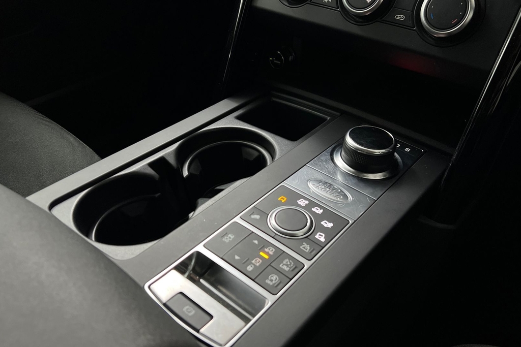 Land Rover Discovery Automatic Black #13