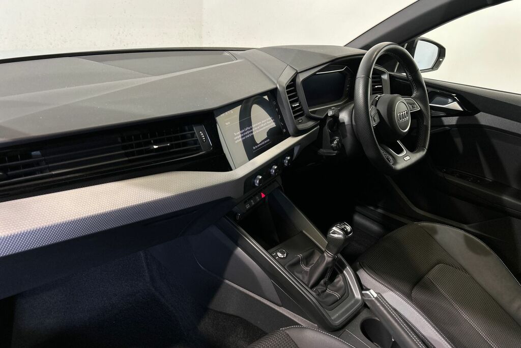 Audi A1 Black Edition 30 Tfsi 110 Ps 6-Speed SW23NJK Grey #2